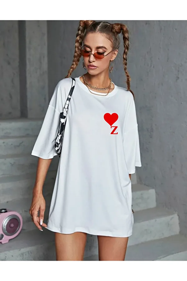 lewibafashion-White Oversize T-Shirt with Red Heart and Initial Design 1
