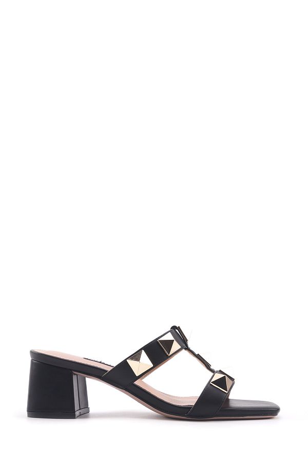 Nine West-Μαύρες γυναικείες παντόφλες με τακούνι Joey 4fx 1