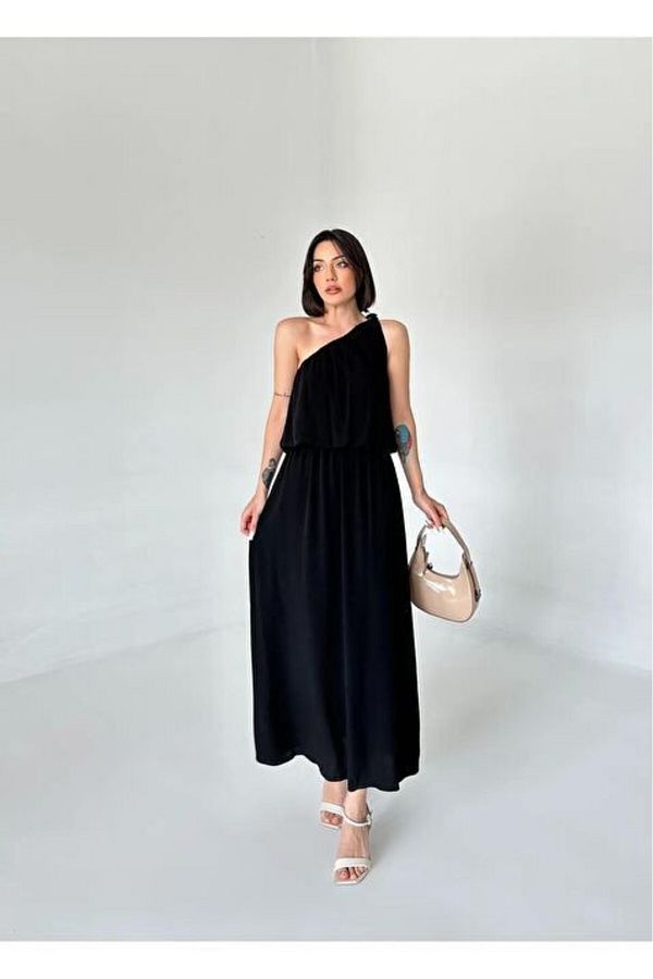 soBasic-Rochie cu un singur mânecă cu talie elastică și detaliu accesoriu broșă de umăr 1