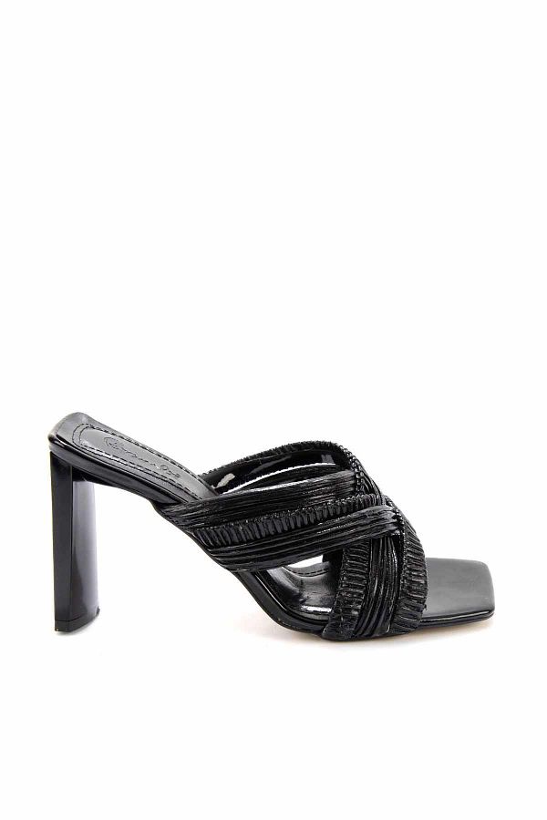 Bambi-Black Women's Slippers K04188130408 1