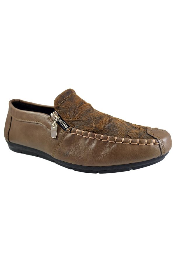 THEICONIC-Men's loafers, brown, ribbed pattern and zipper - Corner 1