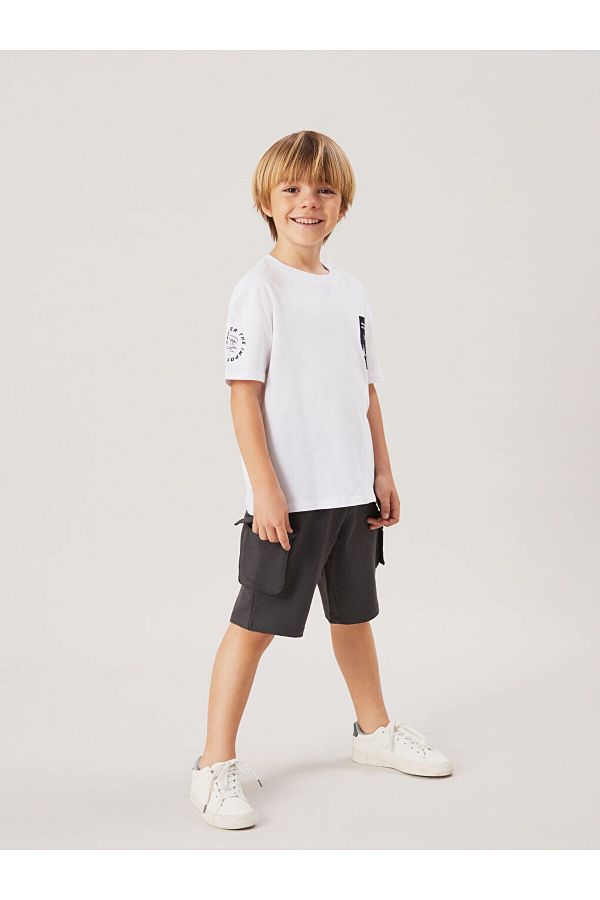 LC Waikiki-Lcw Boy's 2-Thread Shorts with Elastic Waist and Pockets 1