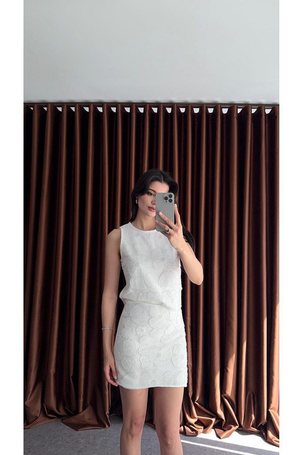 HAZELANNA-Beaded White Suit 1
