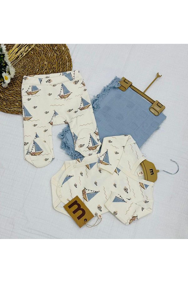 Minisse-Newborn Baby Set of 3 with Printed Snap Fastener Badi, Bottom and Muslin Blanket 1