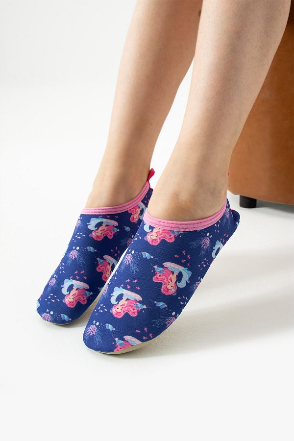 QBALVİN-Durable Sea and Pool Booties with Anti-Slip Soles and Ergonomic Design 1