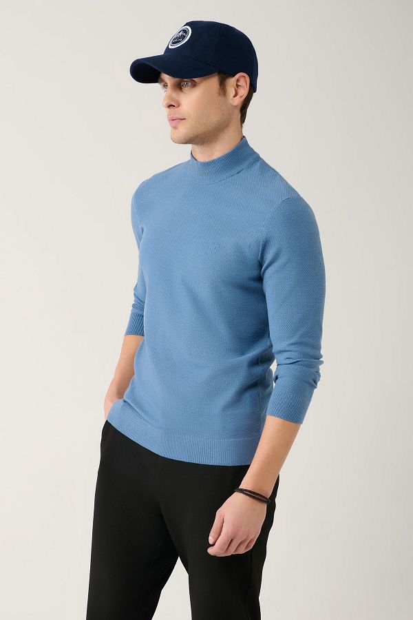 Avva-Blauer Strickpullover mit halbem Rollkragenpullover und strukturiertem Kragen für Herren A32y5166 1