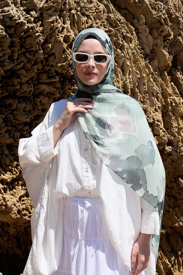 Modakaşmir-Mirelya Pattern Moon Shawl 1