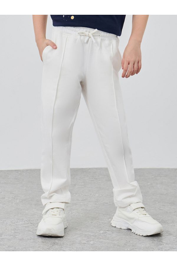Styli-Regular Fit Joggers with Pintuck Detail 1