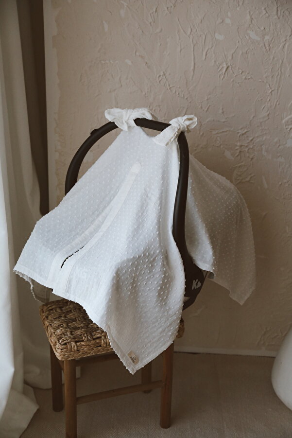 BabyKAR Bebek Puset Örtüsü Müslin Ponponlu %100 Pamuk - Beyaz