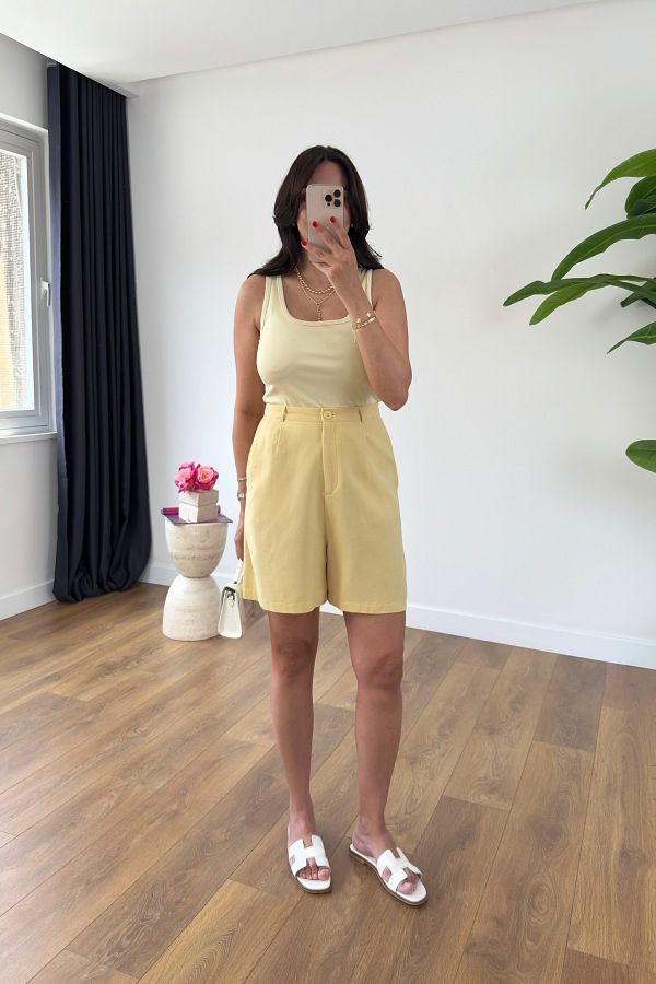 BİRCANÇİL-Mandy Yellow Linen Shorts 1
