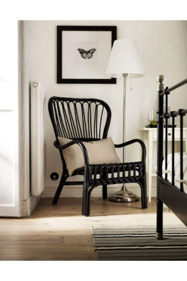 DEC13-Floor lamp with a stylish and modern design 1