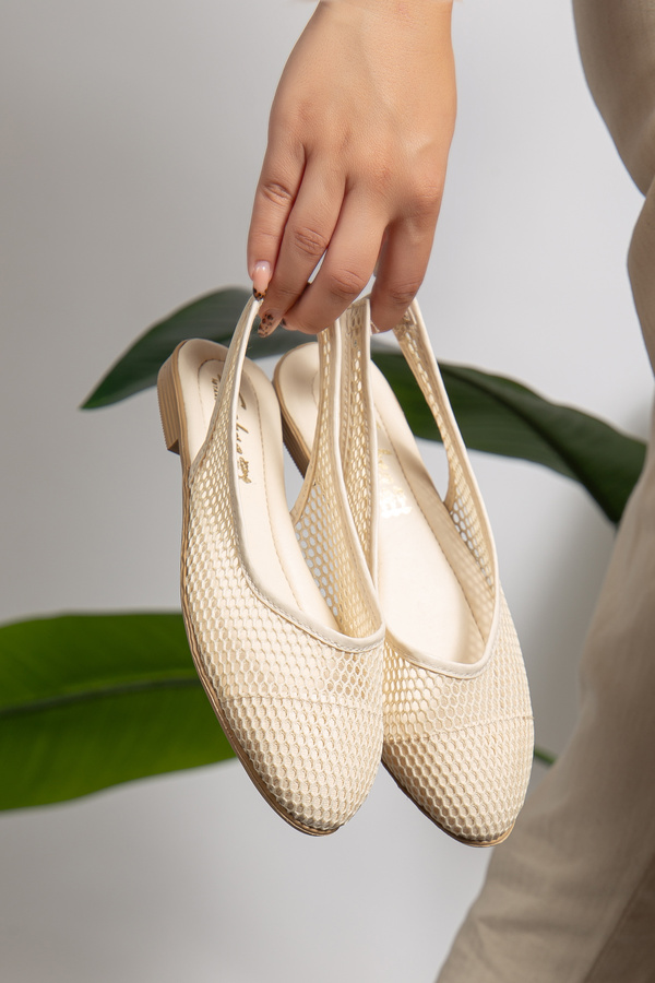 Jackers-Stylish Ballerinas with Open Back and Elastic Transparent Mesh 1