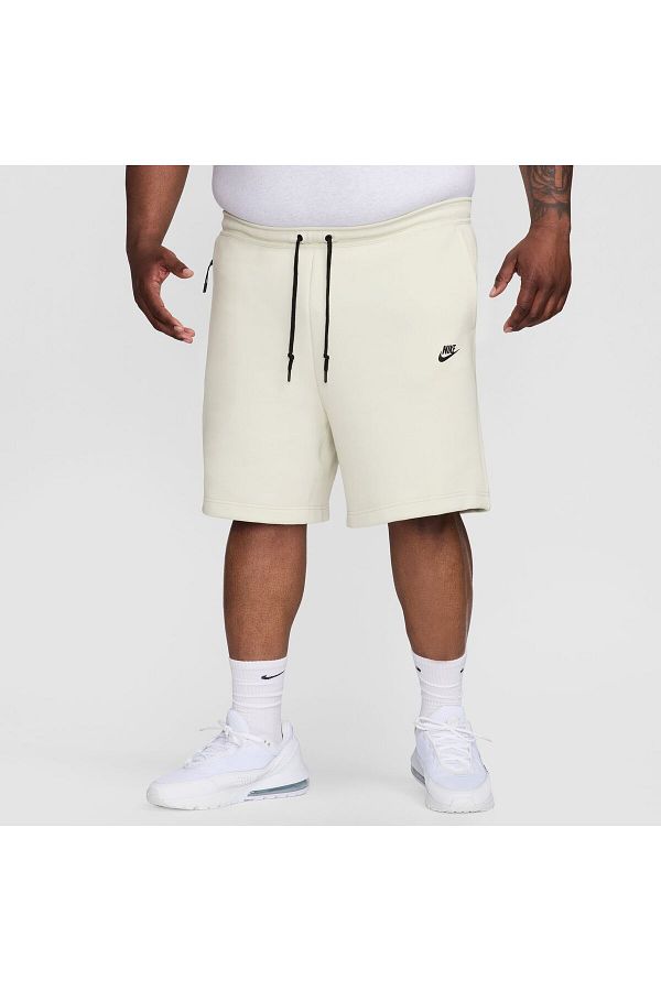Nike-M Nk Tch Flc Short L L INTL 1