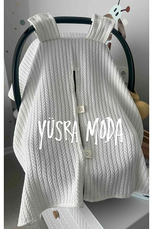 Yusra Yüsra Moda Krem Örgü Pike Model Puset Örtüsü