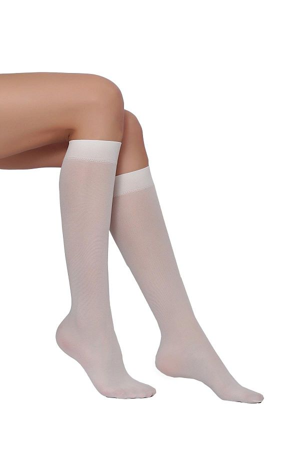 Daymod-Women's Cream Color Micro 50 Opaque Medium Thick Knee Pants Socks 3-Piece 1