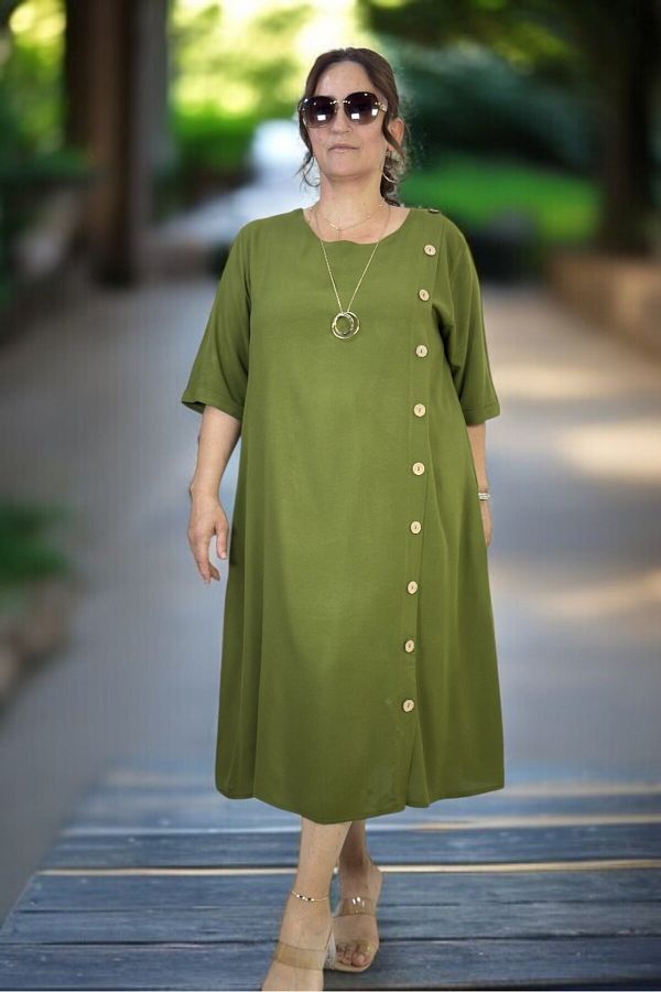 yagmurberen-Yandan Wooden Button Detail Pocket Three Quarter Sleeve Cotton Viscose Plus Size Dress 1