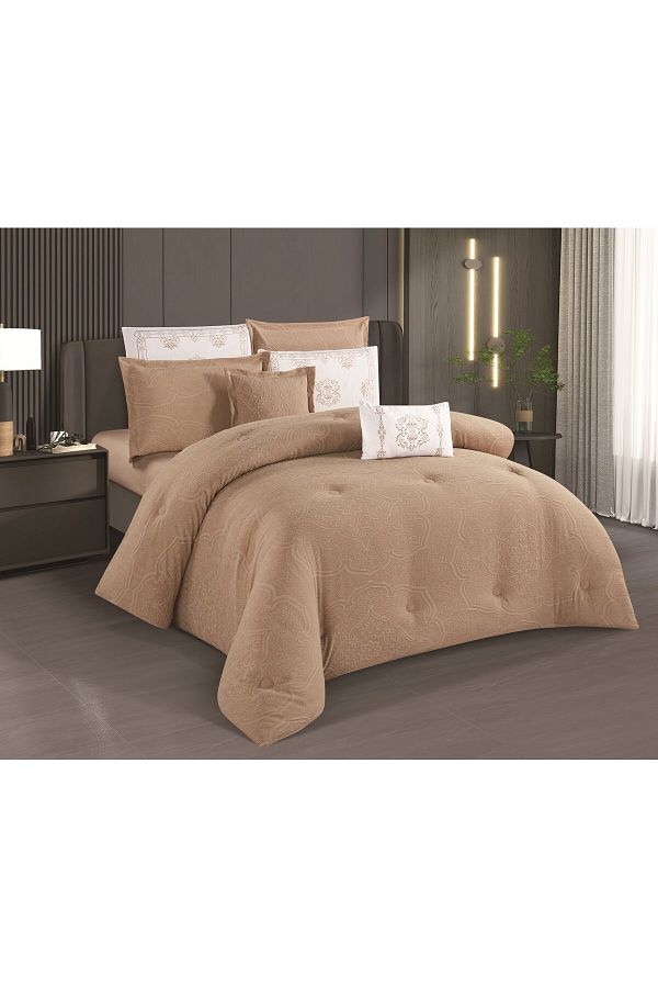 HOURS-Horse 8-piece soft jacquard comforter set with a modern and distinctive design Corey-02 1