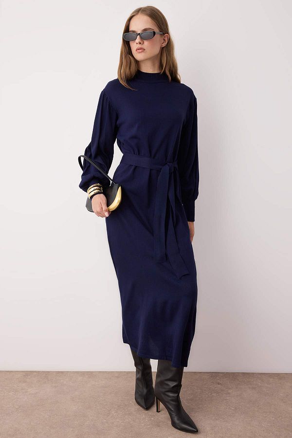 Trendyol Modest-Πλεκτό φόρεμα με μπαλόνι με μισό ζιβάγκο με μπλε ναυτικό TCTAW24EB00023 1