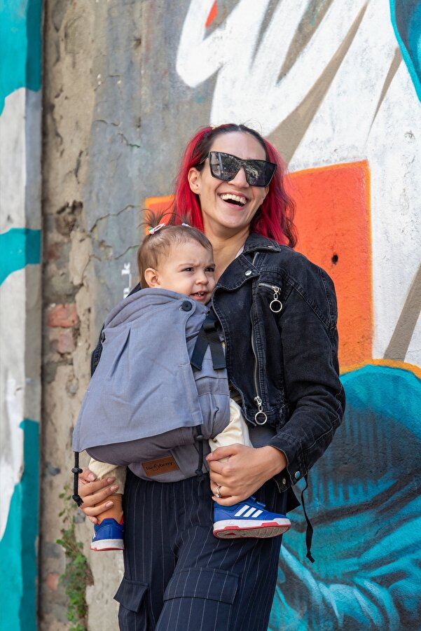 Huggyberry Huggy Plus Toddler Size Carrier - Anthracite