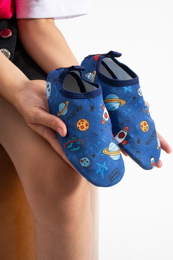 lord's ayakkabı-Durable Sea and Pool Booties with Anti-Slip Soles and Ergonomic Design 1