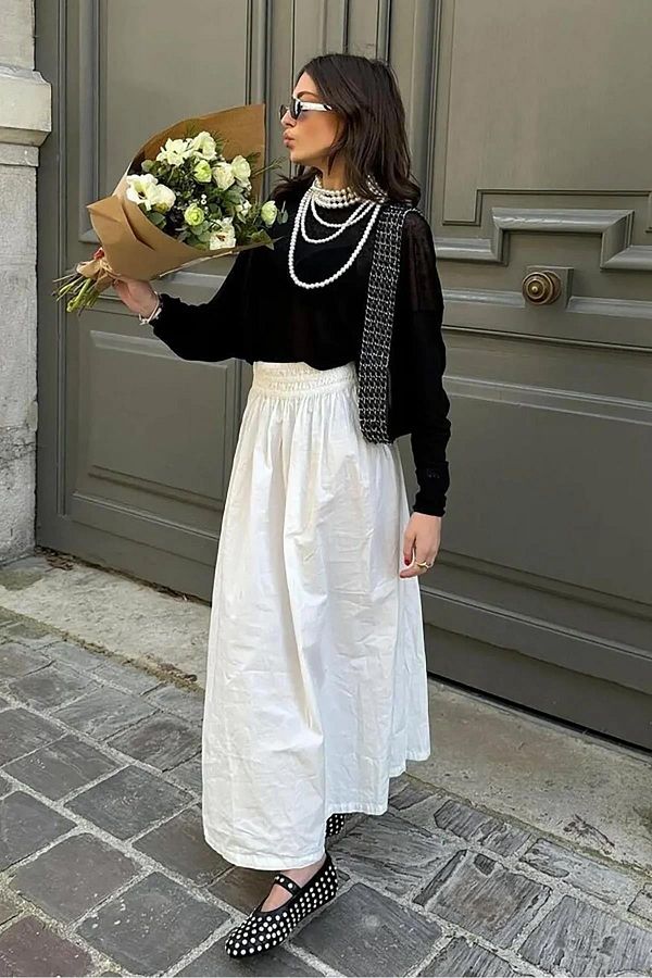 Madmext-MG2092 Model White Basic Midi hasított szoknya 1