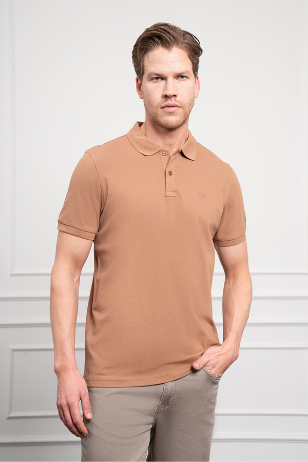 Morven-Men's Mink Basic Polo Neck Dynamic Fit T-Shirt 1