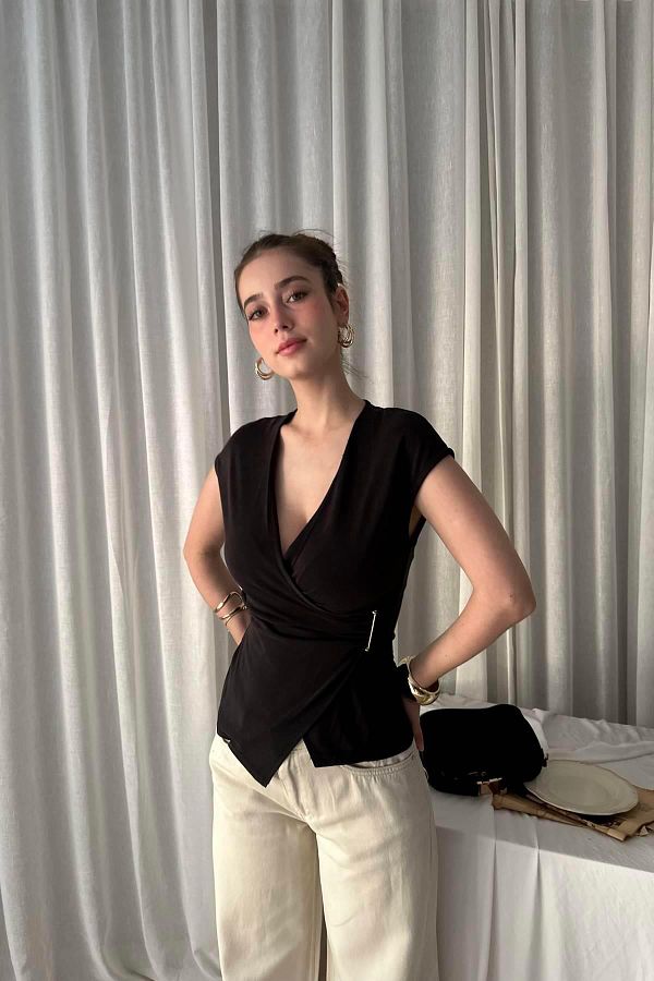 lizge giyim-Side Buckle Modal Bluz 1