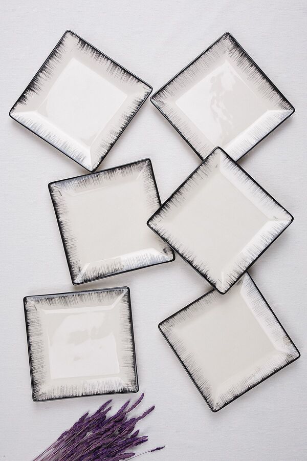 devigo-Set of 6 Square Cake Plates Black Cream Breakfast Presentation Plate 1