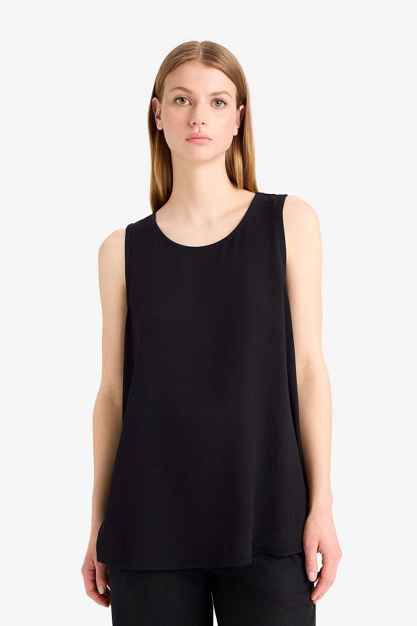 DeFacto-Regular Fit Round Neck Sleeveless Black Beach Top-Fall in Love D9762Ax25Sm 1