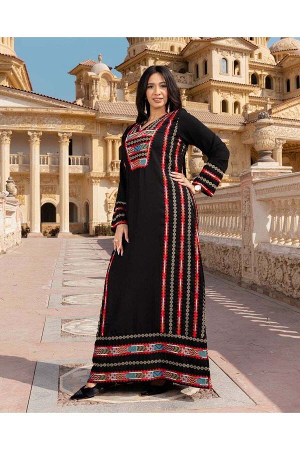 AFandina-Elegant jalabiya with luxurious embroidery for a luxurious and distinctive look with a scarf 1