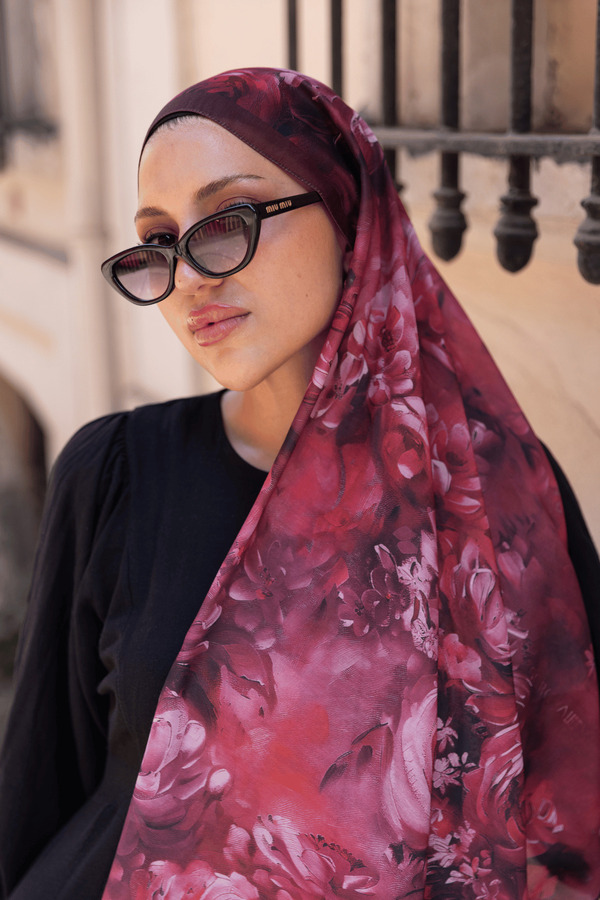 Oxygen Scarfs-Mystic Bloom Pattern Cotton Silk Shawl 1