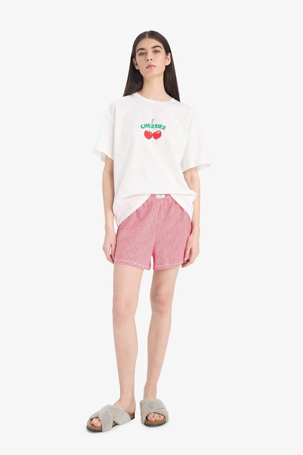 DeFacto-Regular Fit Pajama Set Short Sleeve Printed Top with Elastic Waist Shorts-Fall in Love F1958Ax25Sp 1