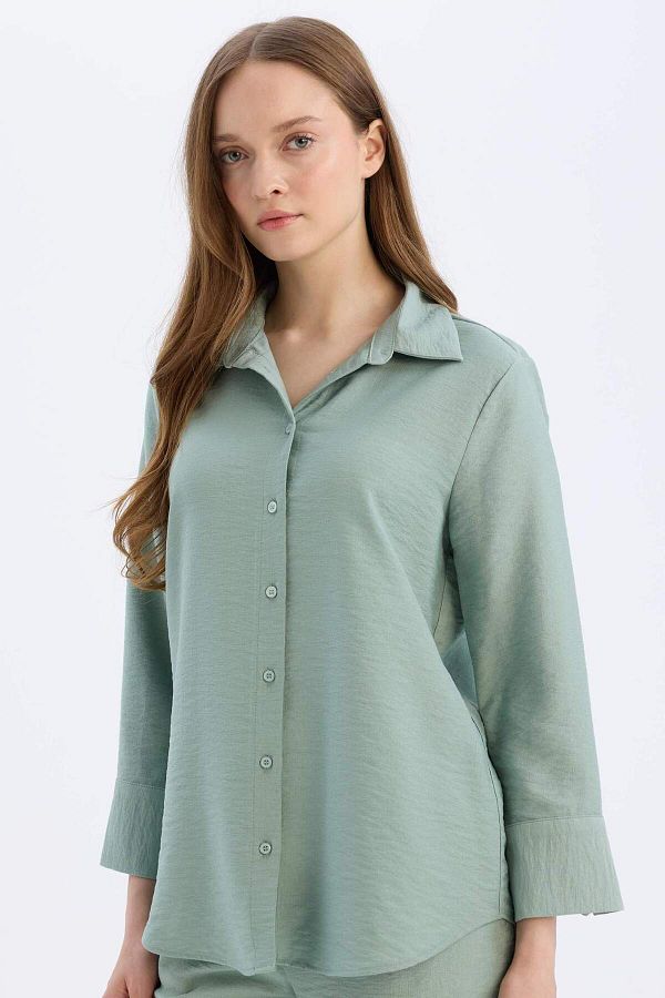 DeFacto-Normale Passform, einfarbiges Basic-Langarmshirt C3819AX25SP 1