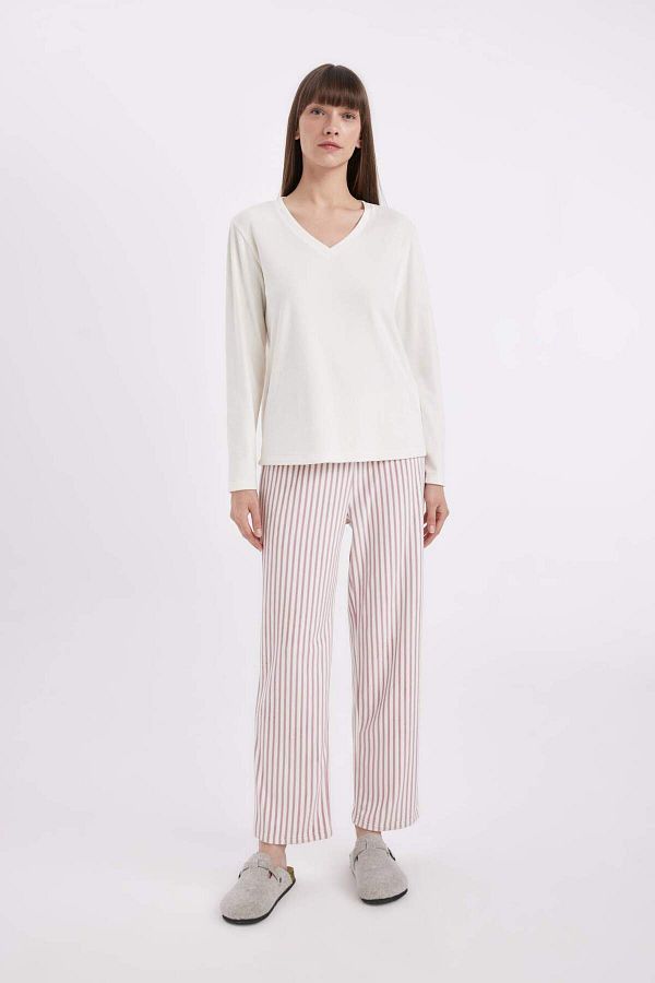 DeFacto-Set pijamale Fall in Love Decolteu în V Basic Solid Mâneci lungi Velur Top cu dungi Talie elastică Partea de jos A6205AX2 1