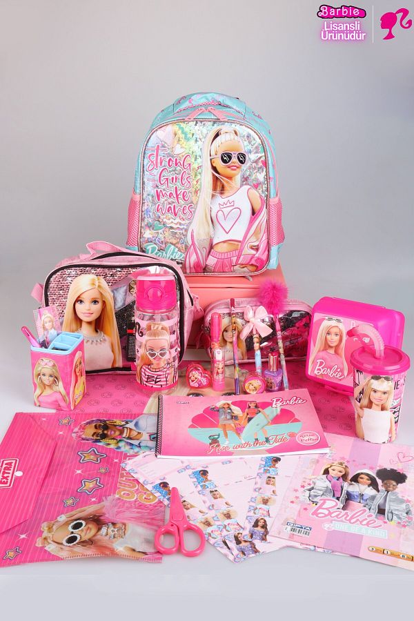 Barbie-ΚΡΙΤ ΜΕ ΑΠΟΚΡΙΣΤΩΜΕΝΟ ΜΙΚΡΟ ΜΕΓΕΘΟΣ 32 CM ΝΗΠΙΟΥΡΓΙΟ, ΜΠΑΛΑΚΙ ΜΕ ΜΠΑΛΑΚΙ ΚΑΙ ΤΣΑΝΤΑ ΣΥΣΚΕΥΑΣΙΑΣ, ΜΠΑΛΑΚΙ ΜΕ ΚΑΜΑΡΑ 1