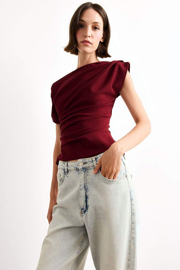 DeFacto-Fitted Basic Plain One Shoulder Undershirt F8993Ax25Sm 1