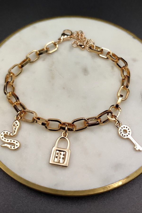 fuya design Special Series Key Lock Snake Dangle Bracelet Trendyol