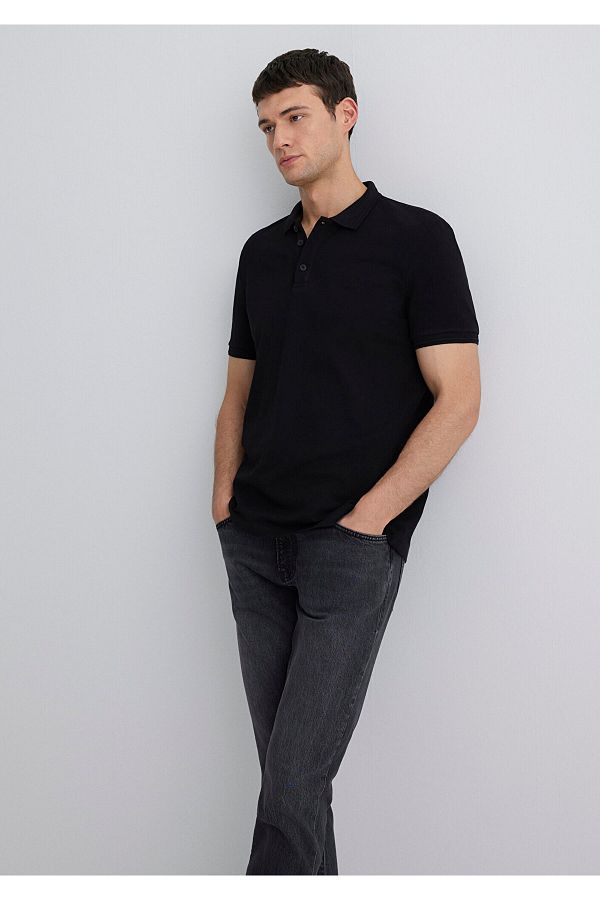 Mavi-Schwarzes Polo-T-Shirt Slim Fit / Schmaler Schnitt 064946-21842 1