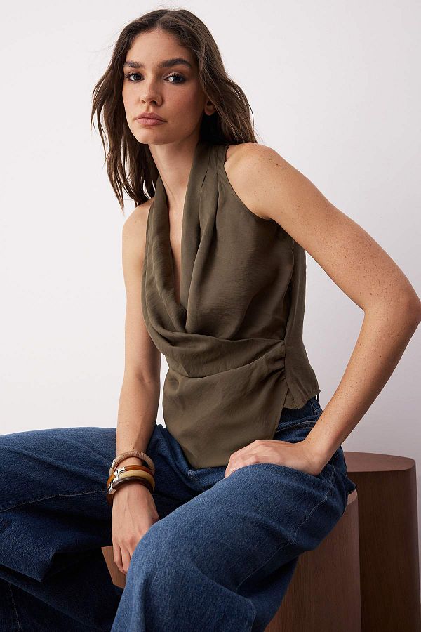 Trendyol Collection-Περιορισμένης έκδοσης Khaki Modal Διπλό Ύφανση Μπλούζα TWOSS25BZ00363 1