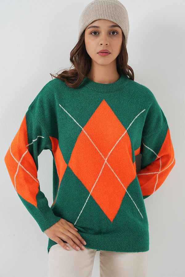 Bigdart-15895 Diamond Patterned Oversize Sweater - A. Emerald Green 1