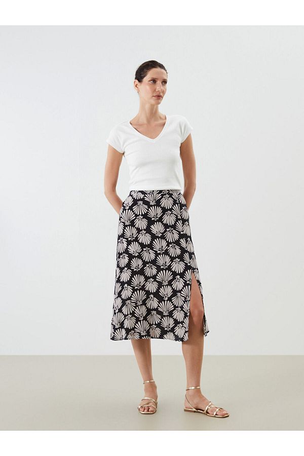 LC Waikiki-Sparkling Selections from Shining Store |   Mixed Elastic Waist Floral Slit Skirt 1