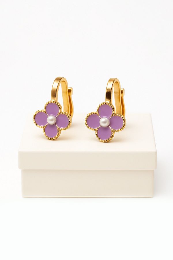 MakeWell-Clover Design Poppy Compression Earrings for Non-Pierced Ears 1