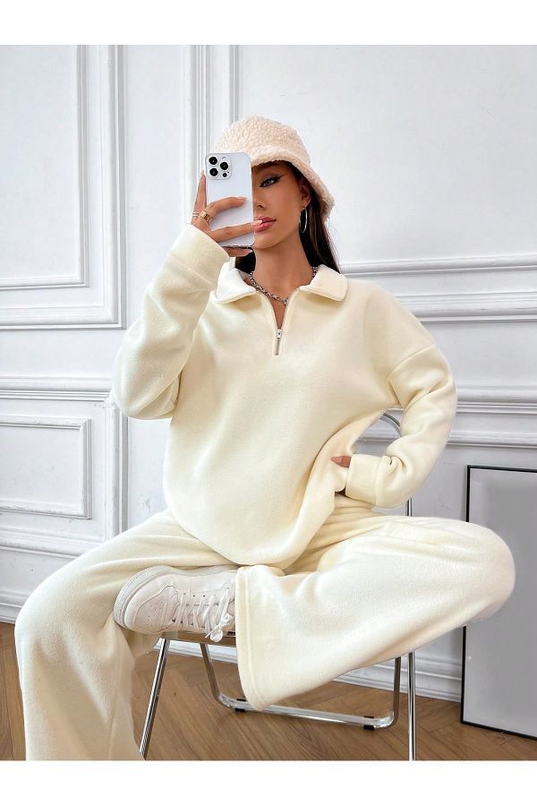 only moon-Ecru Thick Soft Textured Stand Collar Oversize Fleece Women's Double Bottom-Top Set 1