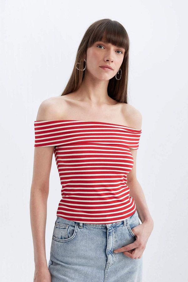 DeFacto-Kurzärmliges T-Shirt mit Schulterdetail D4143AX24SM 1
