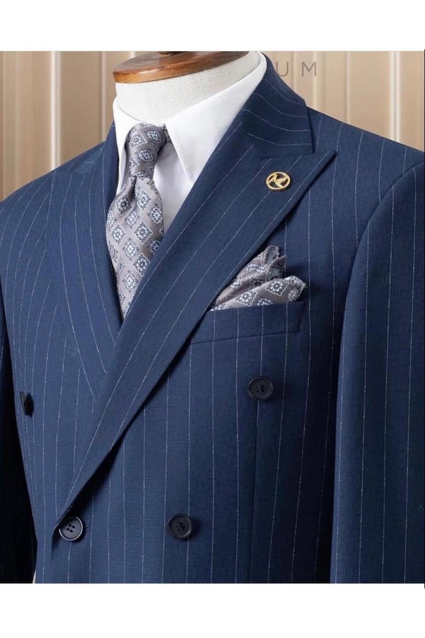 ilayda emir Italian Cut Double-Breasted Suit Dark Blue