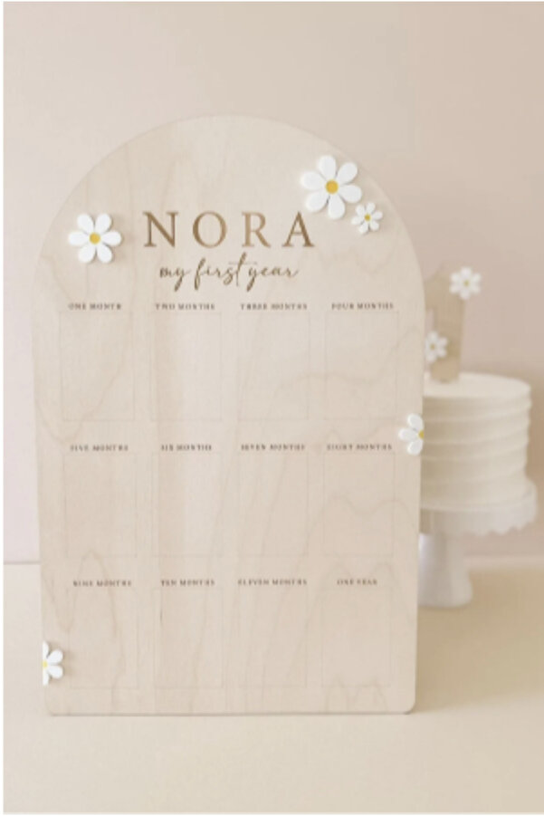 KLES My First Year- Kişiye Özel Benim Ilk Yılım Papatya Temalı Ahşap Bebek Anı Hatıra Albümü