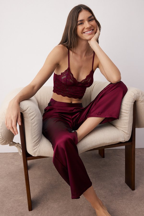 Trendyol Collection Burgundy 3-Piece Dowry Set Top Lace, Bottom Satin Strappy Pantyhose Woven Pajama Set THMAW26PT00077