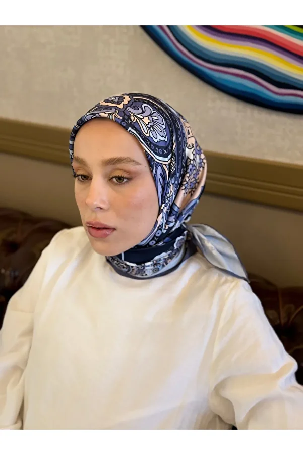 Modakaşmir-Paisora Pattern Twill Scarf 1