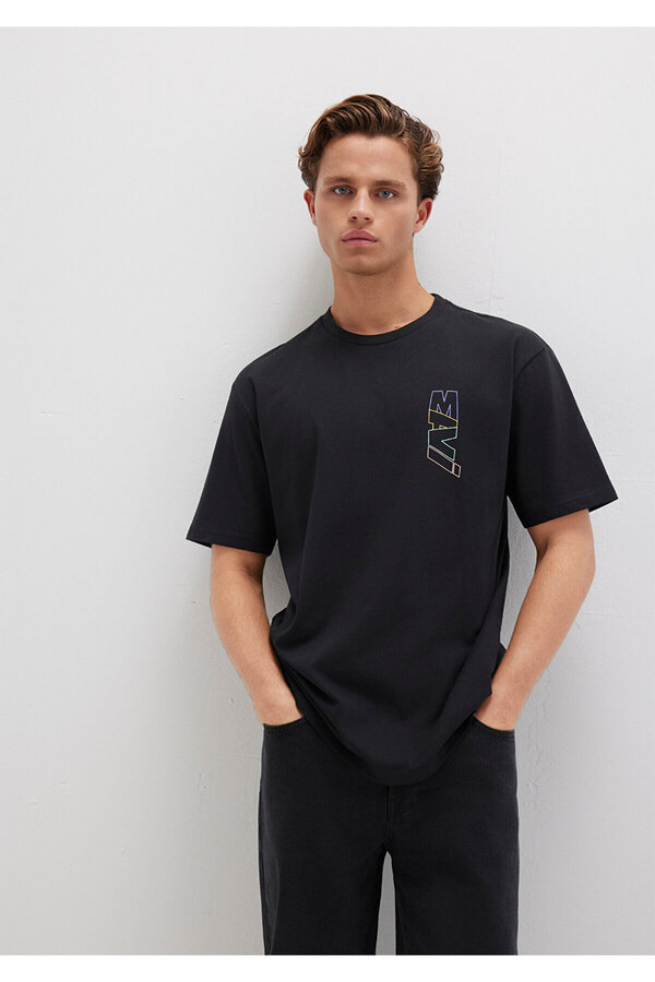 Mavi-Schwarzes T-Shirt mit Logo-Rückendruck, lockere Passform / lockere, entspannte Passform 0612350 -900 1
