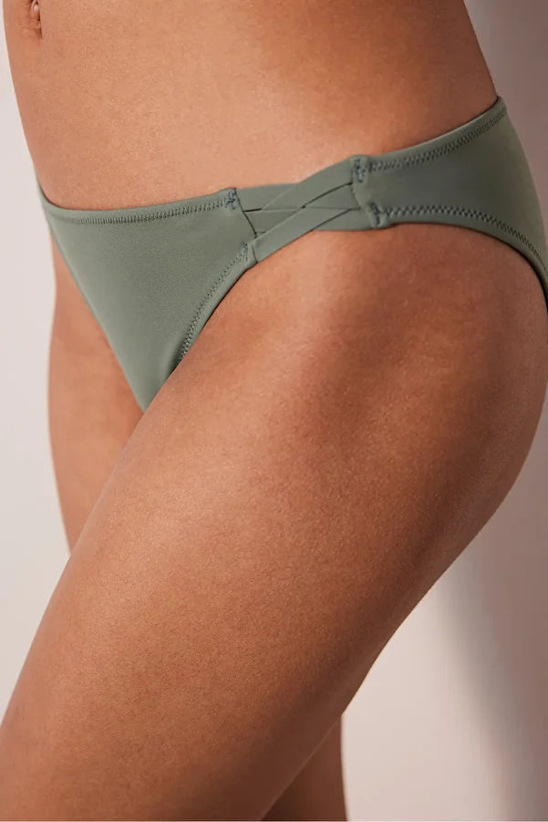 Penti-Petunia Side Bikini Bottom 1